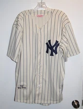 Mitchell & Ness New York Yankees Cooperstown Collection 1951 Yogi Berra Jersey L