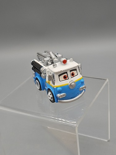 DISNEY PIXAR THE WORLD OF CARS MINI RADIATOR SPRINGS 'RED' Fire Truck Blue