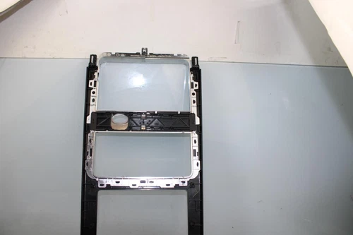 J8A2044E05A Modanatura Anteriore per LAND ROVER RANGE ROVER VELAR Velar 1607593 - Foto 2 di 10