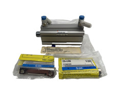 SMC CDQ2L32TN-75DZ Compact Pneumatic Cylinder, 32mm Bore, 75mm Stroke, Bracket
