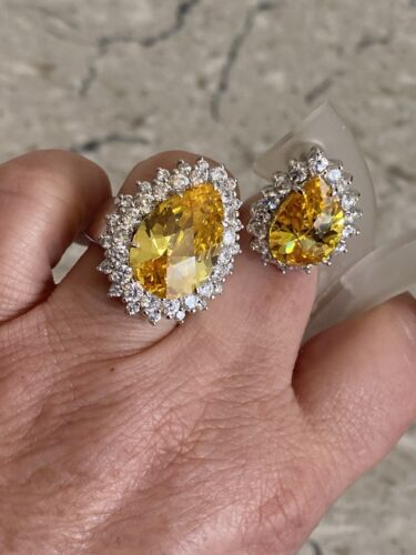 Charles Winston Sterling Silver Canary & White CZ Omega Back Earrings & Ring Set - Picture 4 of 19