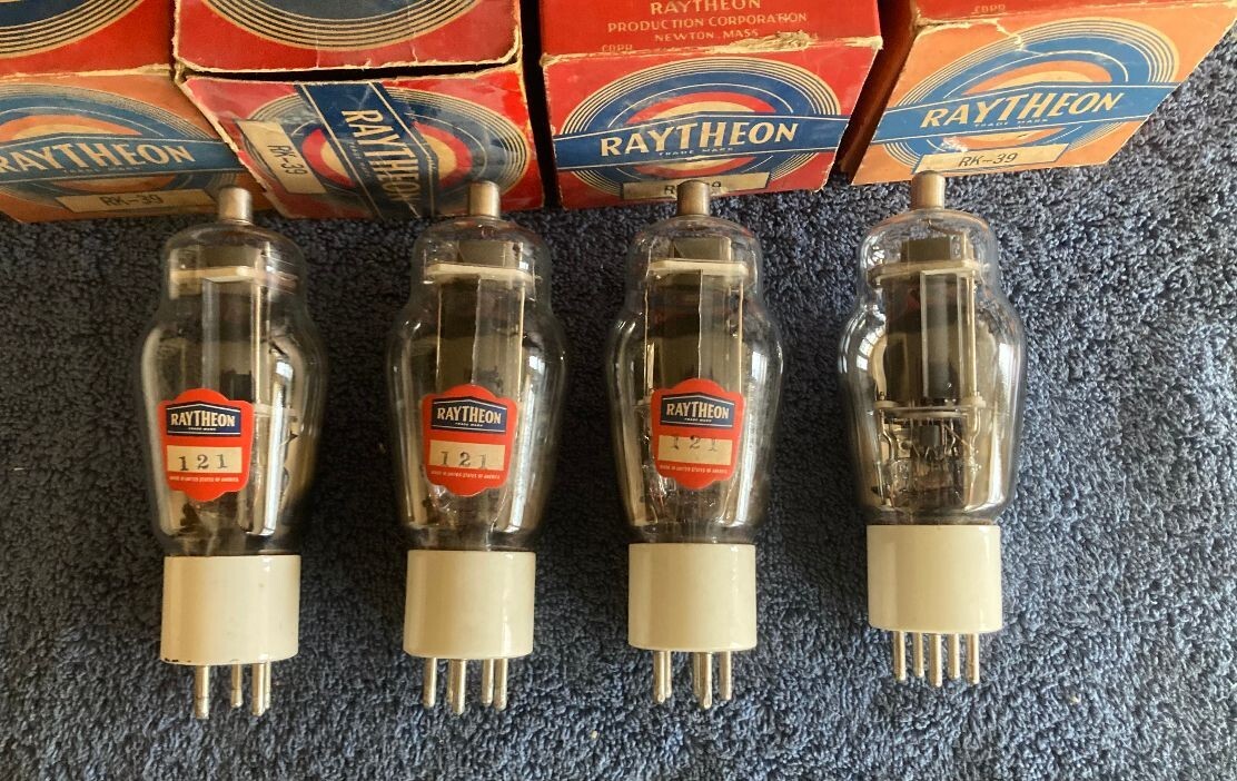RAYTHEON QUAD OF NIB NOS RK39 CERAMIC BASE 807 TUBES WITH