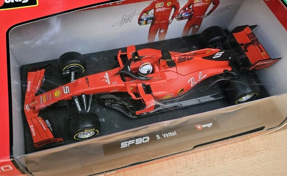 Ferrari SF90 #5 Sebastian Vettel 2019 Bburago 1:18 - Bild 3 von 4