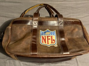 Vintage Super Bow 30 Brown Leather Duffel Bag with Shoulder Strap