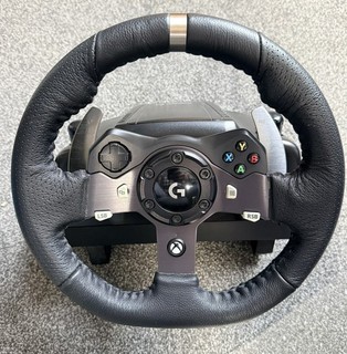 Logitech G920 Driving Force Racing Wheel with Pedals (941 000124) & gear shift
