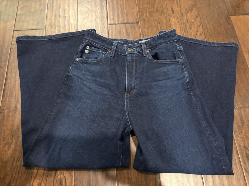 AG High rise ultra wide leg size 26 dark blue denim crop jeans