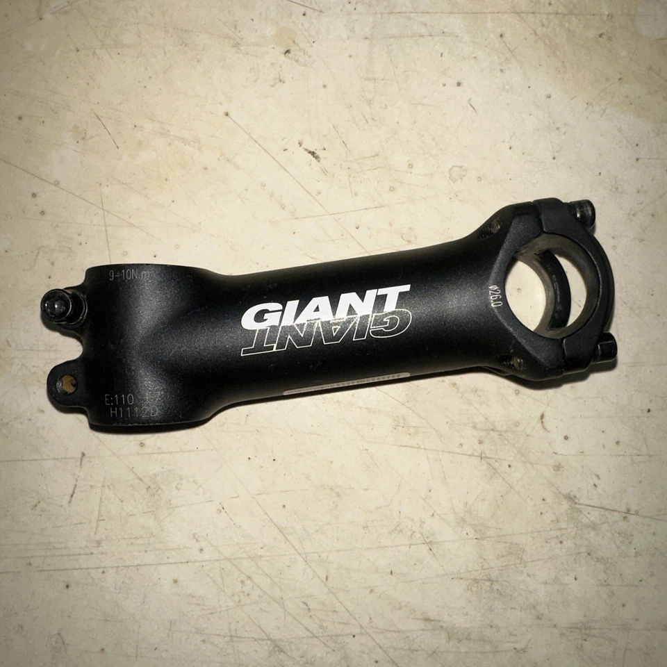 Giant bike stem 110mm +/- 7 degree 1 1/8” 26.0 mm black threadless Road MTB - Image 2 of 4