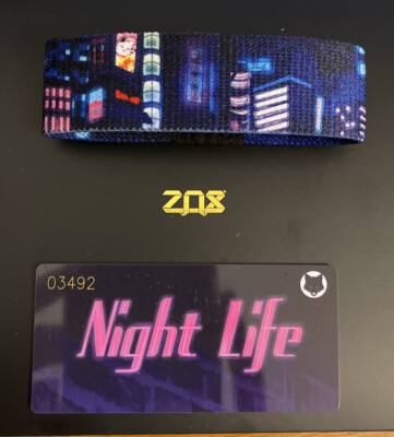 zox Armband Medium NIGHTLIFE *Avici Zitat auf Karte* *Süße Katze im Fenster*-