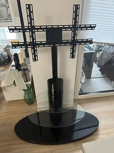 Fernseh ständer mit glasplatten. Zur selbstabholung