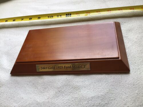 Danbury Mint 24 kt. Gold 1925 Ford Model T Wooden Display BASE ONLY/ NO CAR!! - Picture 1 of 6