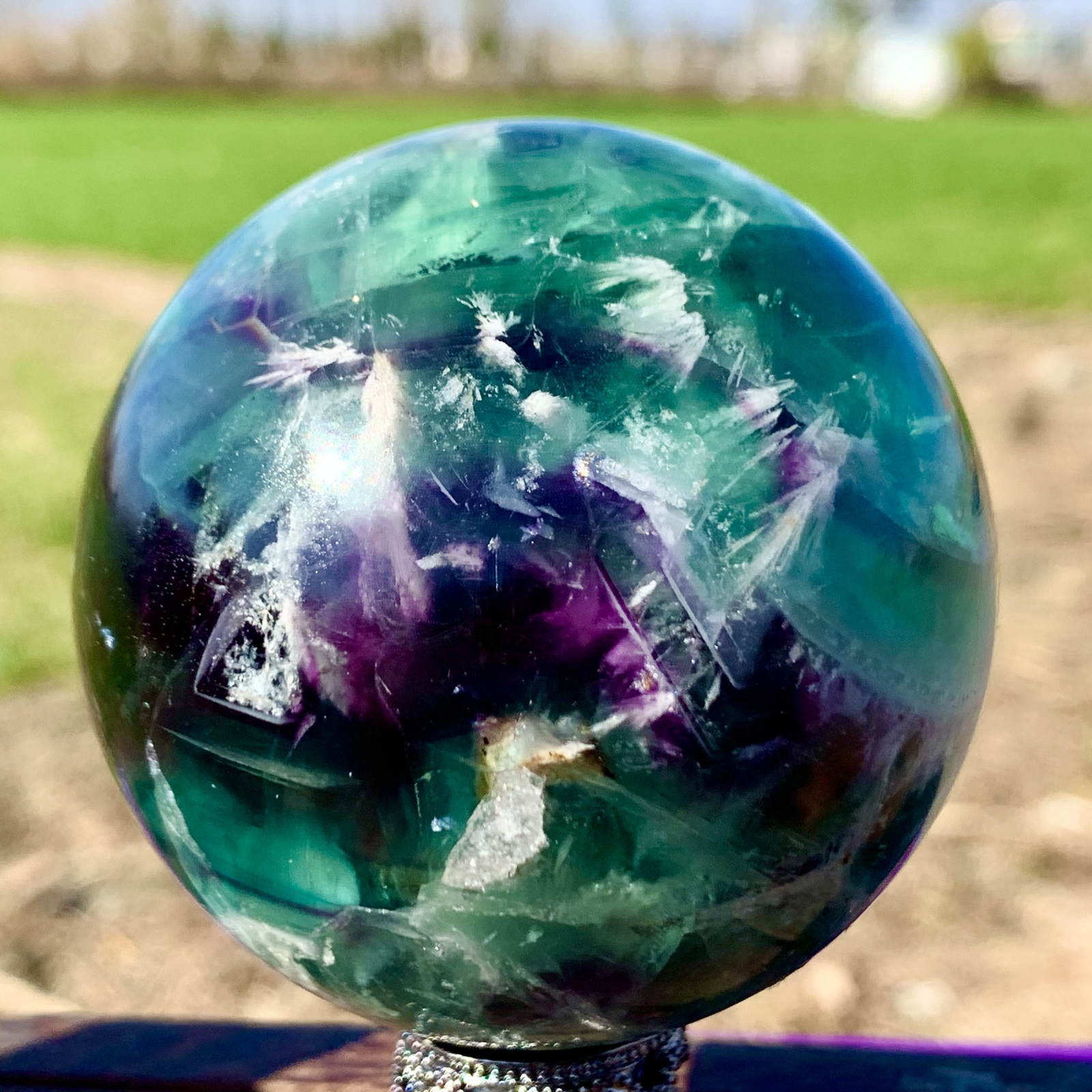 Natural 399g Feather Fluorite Crystal Quartz Ball for Reiki Healing Mineral
