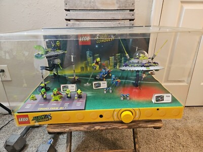 RARE Lego Display Alien Conquest. Sets 7051, 7050, 7052 | eBay