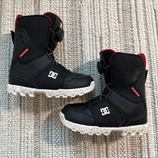 DC 2022 “Scout” boa Snowboard Boots Black/Red/White Size 2 Youth Kids