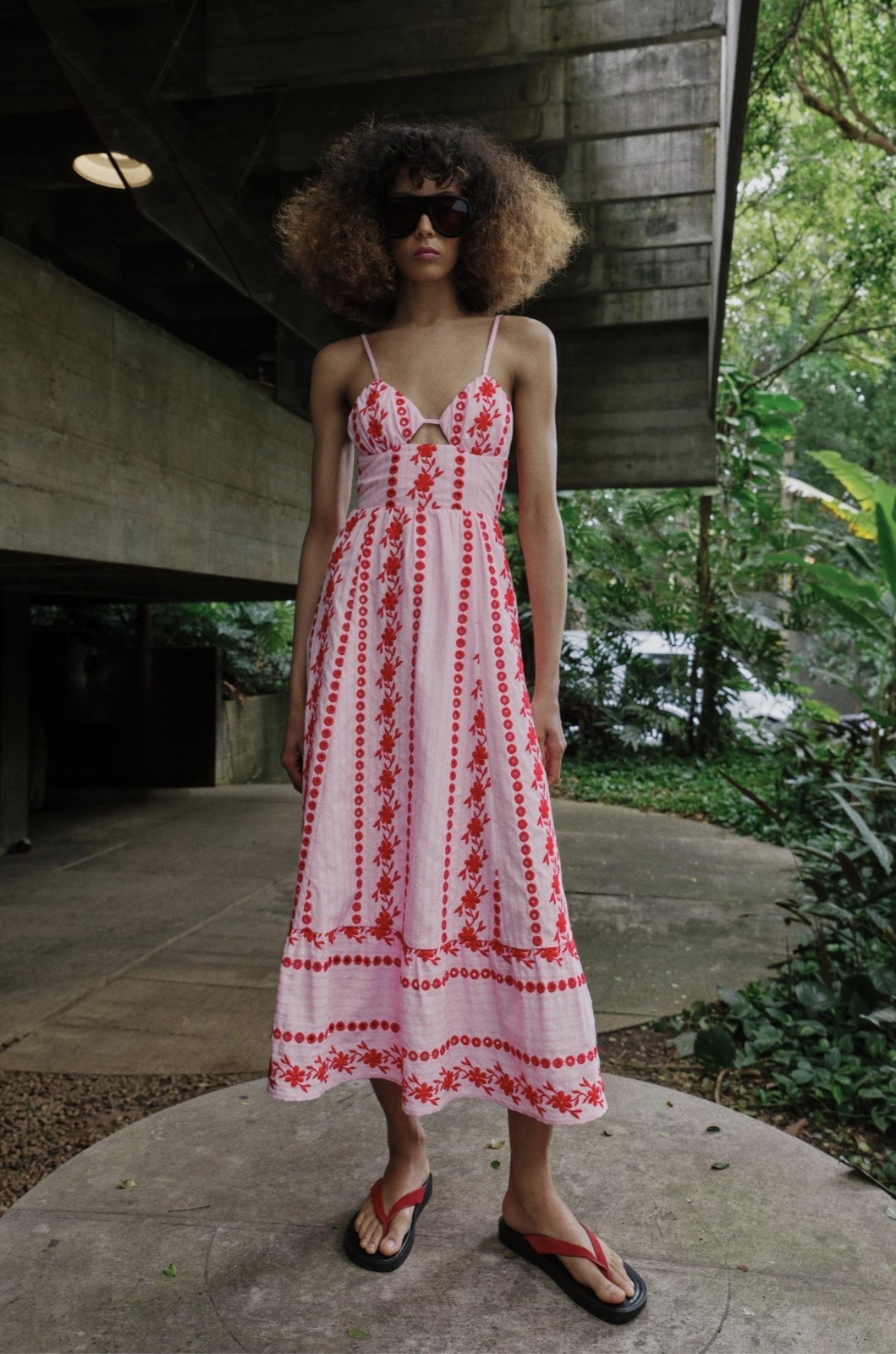 Zara Midi Dress with Cutwork Embroidery 2715/977 Size M Sold Out BNWT image 7
