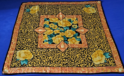 Givenchy - Seidentuch - 88 x 88 cm - Vintage - tadelloser Zustand
