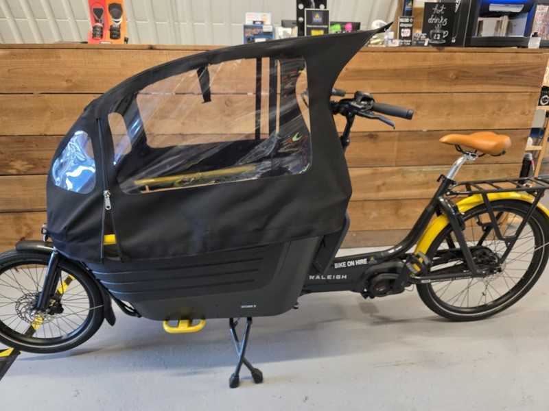 The Raleigh Stride 2 Family Cargo Bike 500Wh Bosch battery Ex Demo/Display