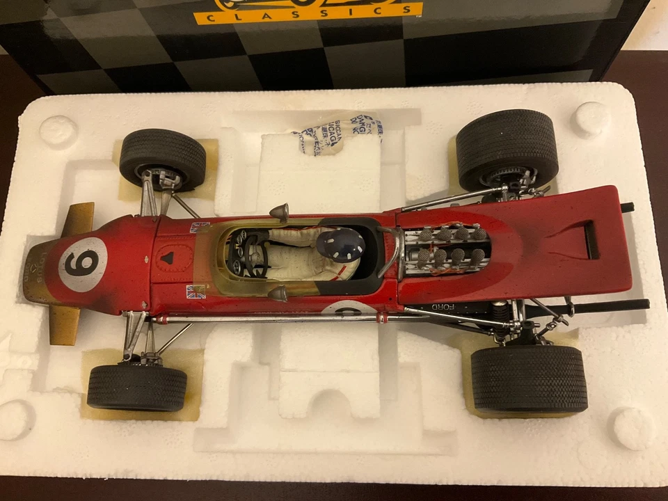 Exoto | 1:18 | WEATHERED | 1968 Lotus-Ford 49B | Graham Hill | F1 World Champion - Image 4 of 4
