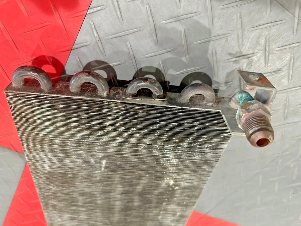 Original 1972 Porsche 911 rear deck lid mounted condenser - TESTED - Image 4 of 4