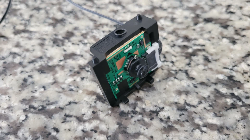 Samsung CHG90 BN41-02578B Jog Button Control Board FROM LC27T550FDNXZA Monitor - Image 3 of 3