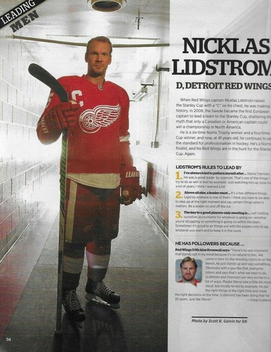 Sporting News Magazine Robinson Cano Dominican Baseball NFL Draft 32 Teams 2011. - Picture 4 of 6