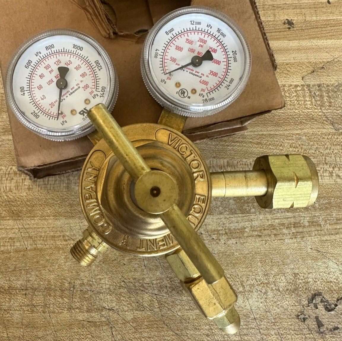 Victor SR252D-350 Compressed Gas Pressure Regulator Hydrogen