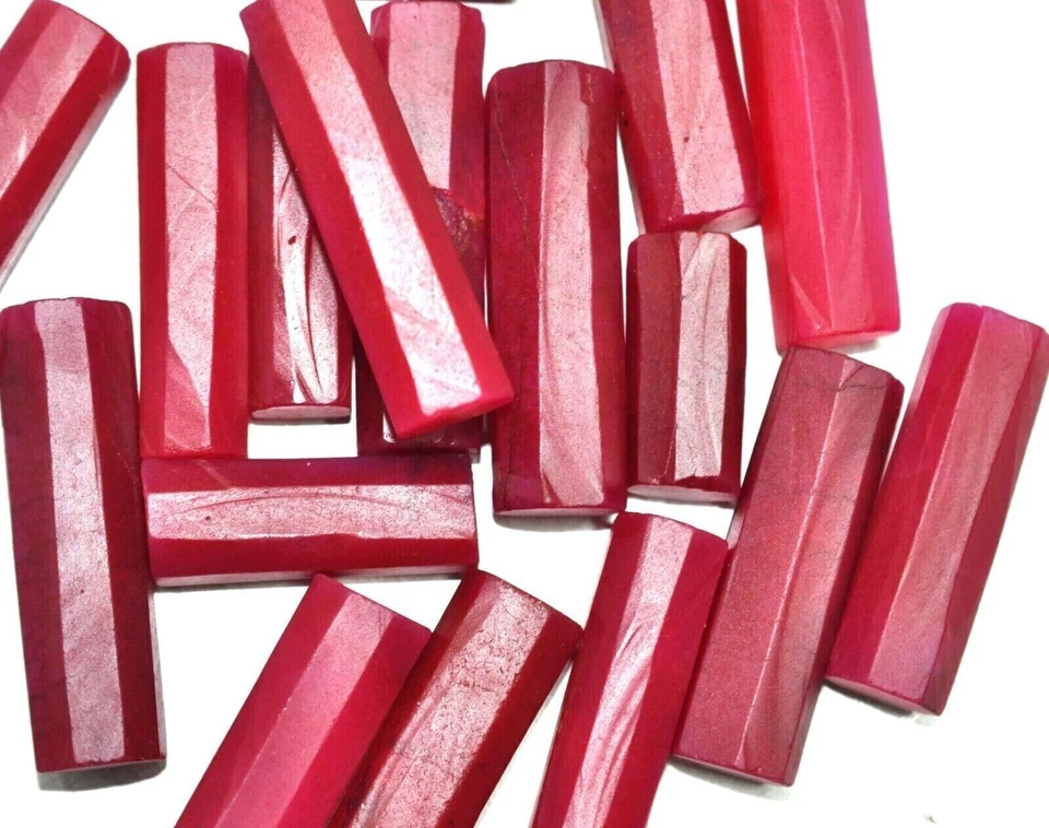 Natural 5000 Ct Lot Earth Mined Ruby Huge Rough Red Rod Rough loose Gemstone - Image 2 of 4