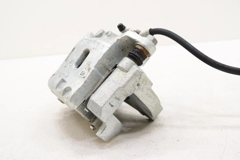 2022 - 2025 INFINITI QX60 PINÇA DE FREIO A DISCO FRONTAL ESQUERDA FABRICANTE DE EQUIPAMENTO ORIGINAL 410106TA0A - Imagem 2 de 4