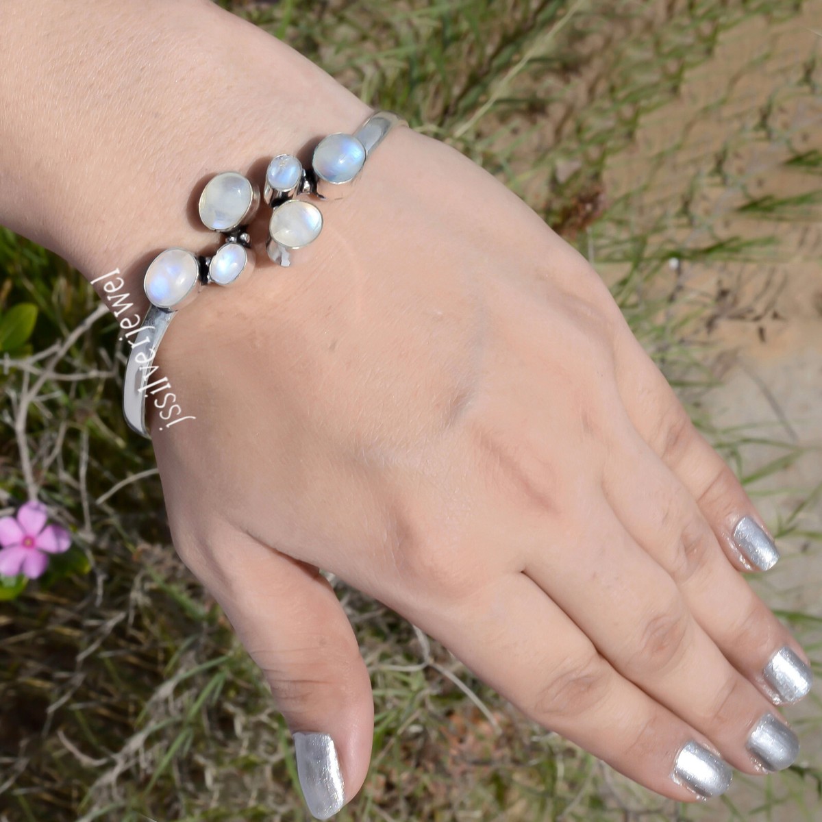 High Polish 92 Sterling Silver Rainbow Moonstone Bracelet, Size: Adjustable at Rs 16/gram in