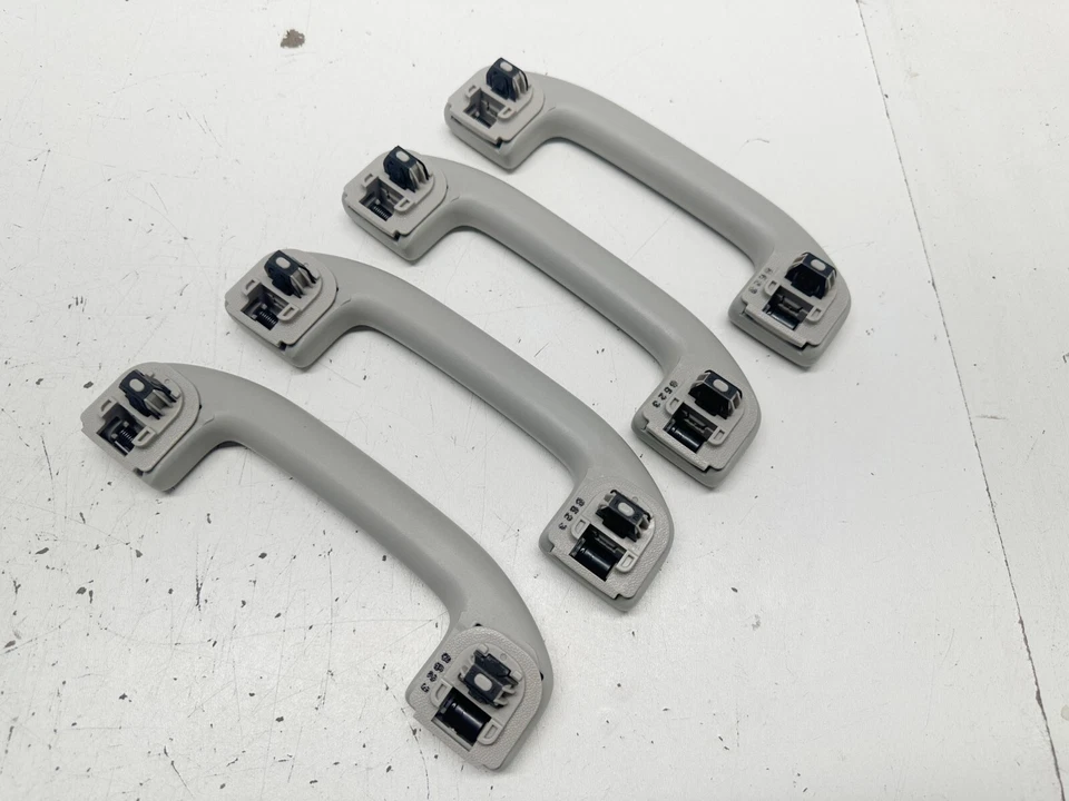 H31058 2017 - 2020 年日产 Rogue ROOF GRAB 手柄 4 件套原始设备制造商 — 第 4/4 张图片