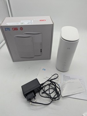 ZTE MC801A HyperBox  5G Router Wi-Fi 6 Dual Band 2.4/5 GHz Weiß