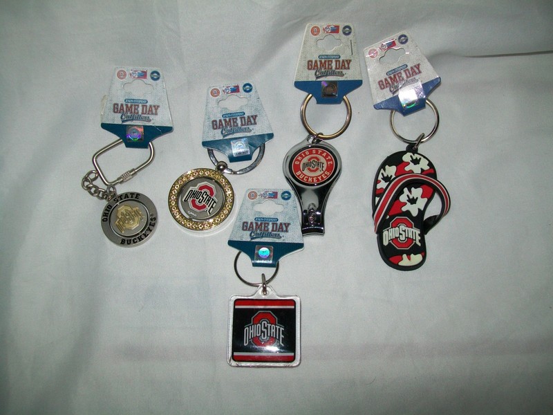 BRAND NEW LOT OF OHIO STATE BUCKEYES KEY CHAINS & MORE