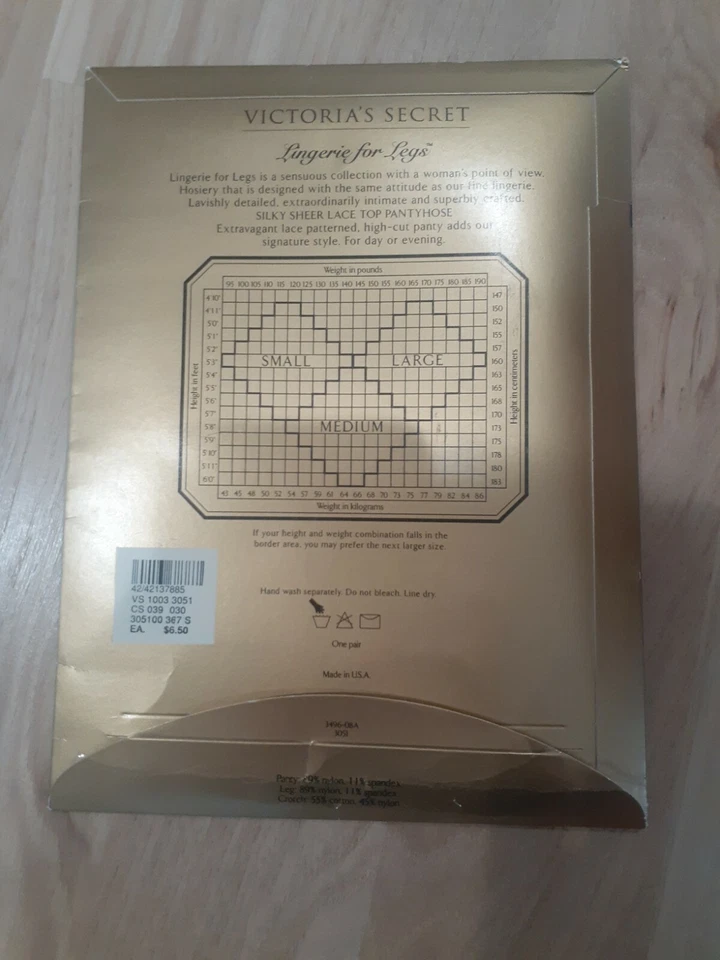 De colección VICTORIAS SECRET Sedoso Transparente Encaje Top Pantimedias Buff NUEVO Antiguo Stock Pequeño Foto 2 de 4