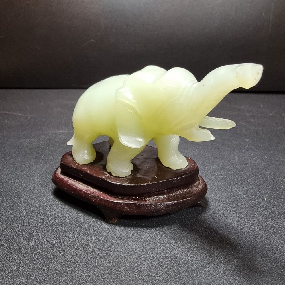 Vintage Jade Elephant w Wood Stand Hand Carved Japan 4,5