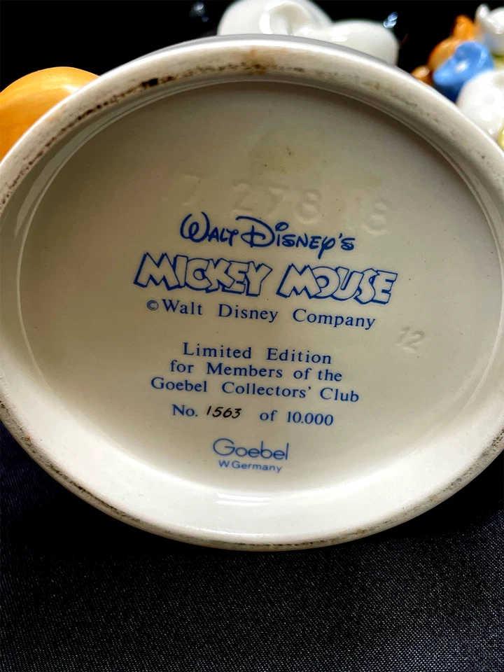 Conjunto de estatuillas de Mickey y Minnie Mouse Hummel Goebel Disney edición limitada Foto 4 de 4