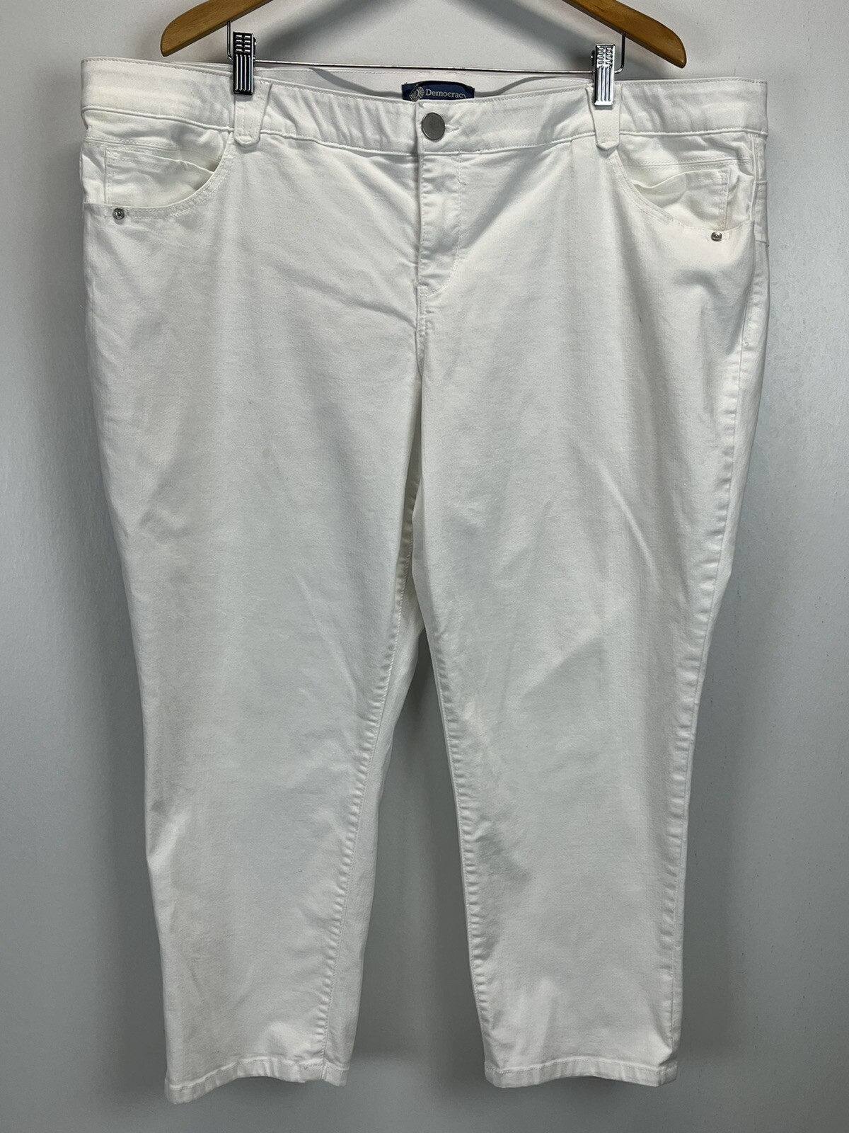 Democracy Absolution Cropped Capri White Jeans Sz… - image 1