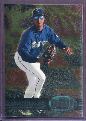 KEN GRIFFEY JR. ~ 1997 Fleer Metal Universe Foil Baseball Card