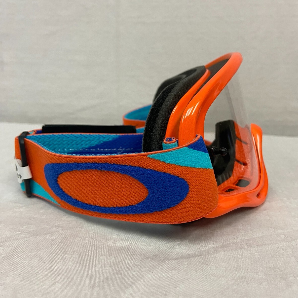 クリスマスセール！希少90s オークリー Ｍフレーム　earpiecekit付き クリスマスセール！希少90s オークリー Mフレーム earpiecekit付き