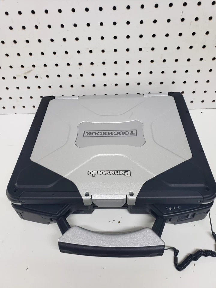Panasonic Toughbook CF-31 Core i3 M350 2.27GHz 8GB RAM 400Gb SSD Win 7 Pro - Image 2 of 4
