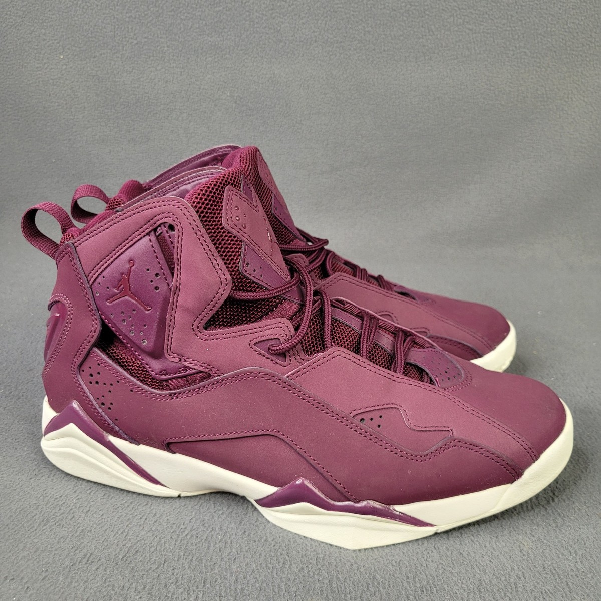Jordan Air Jordan True Flight Burgundy Bordeaux Men display picture 2