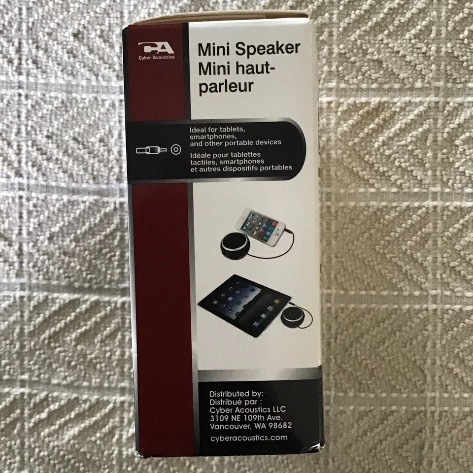 Altavoz con cable 3,5 mm AUX en mini altavoz compacto Foto 4 de 4