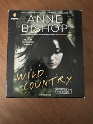 The World of the Others Ser.: Wild Country by Anne Bishop (2019, Compact...