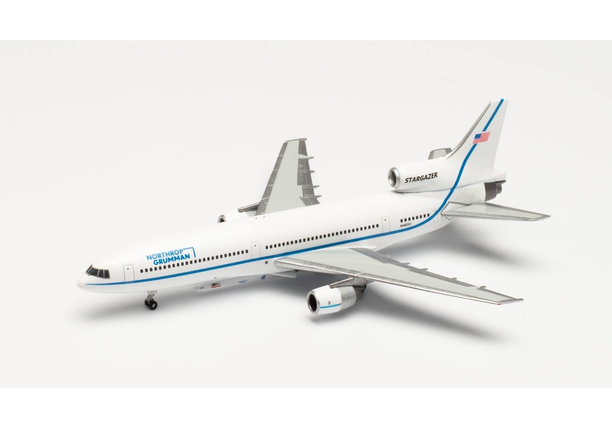 herpa　ヘルパ｜LTU｜Lockheed L-1011-500｜1/400 herpa ヘルパ｜LTU｜Lockheed L-1011-500｜1/400 - メルカリ
