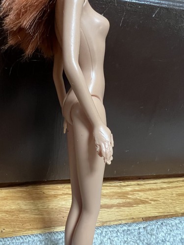 Mattel Barbie Puppe rotes Haar Braunkohle Mücke grüne Augen Sommersprossen NACKTER Haarschnitt - Bild 4 von 6