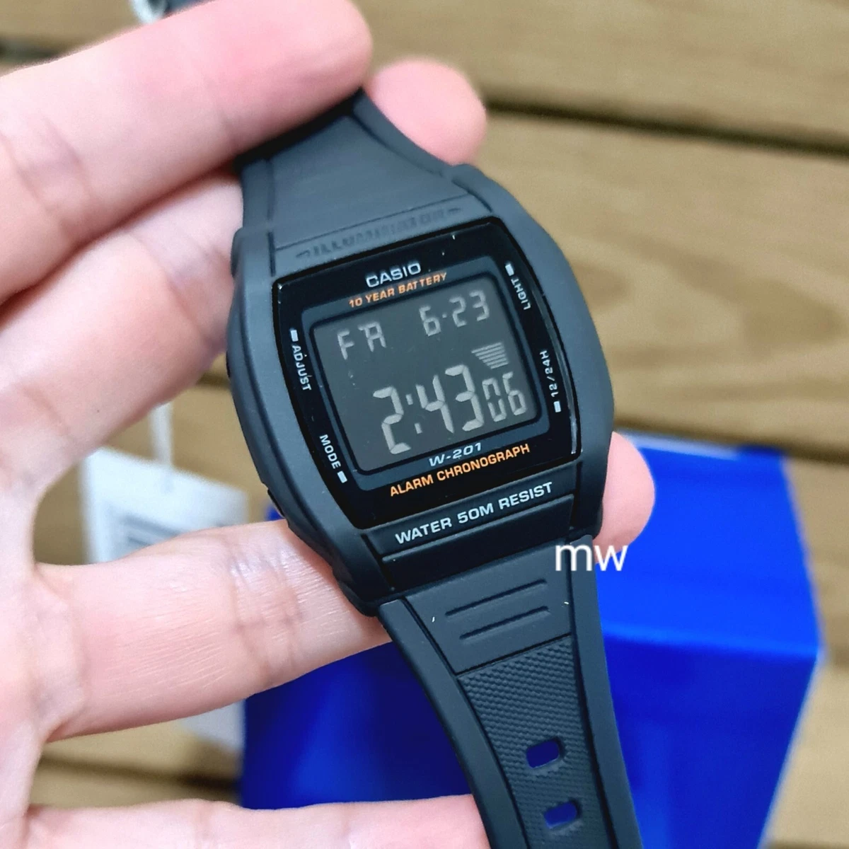 Digital watch for 10 year old boy hot sale
