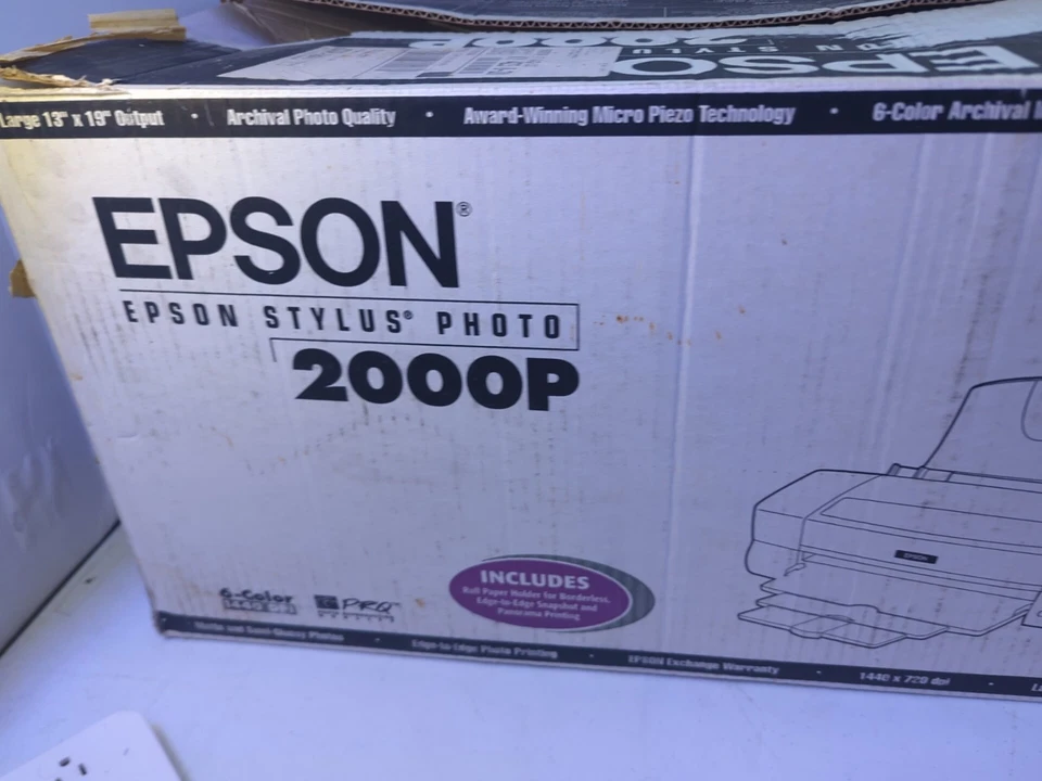EUC Epson Stylus Photo 2000P Ink Jet Printer w/ Box, 6-Color Large Output - Image 2 of 4