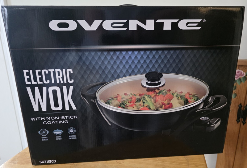 Ovente Electric Wok 13 Inch Diameter Non-Stick Coating New Sealed Box