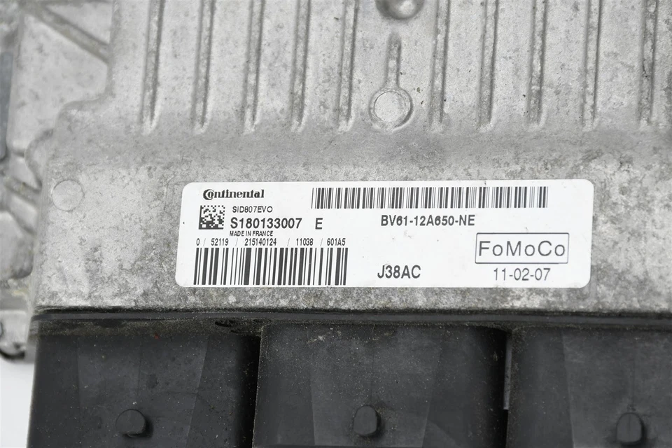 Centralina motore Ford Focus 3 DYB ECU BV6112A650NE 1.6 TDCi 85 kW T1DB - Immagine 2 di 3