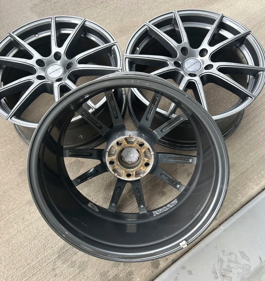 Ruedas 'Shift' de metal líquido Foto 4 de 4