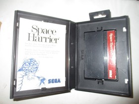 Sega Master System SPACE HARRIER w/Cartridge, Instructions & Box (CIB)