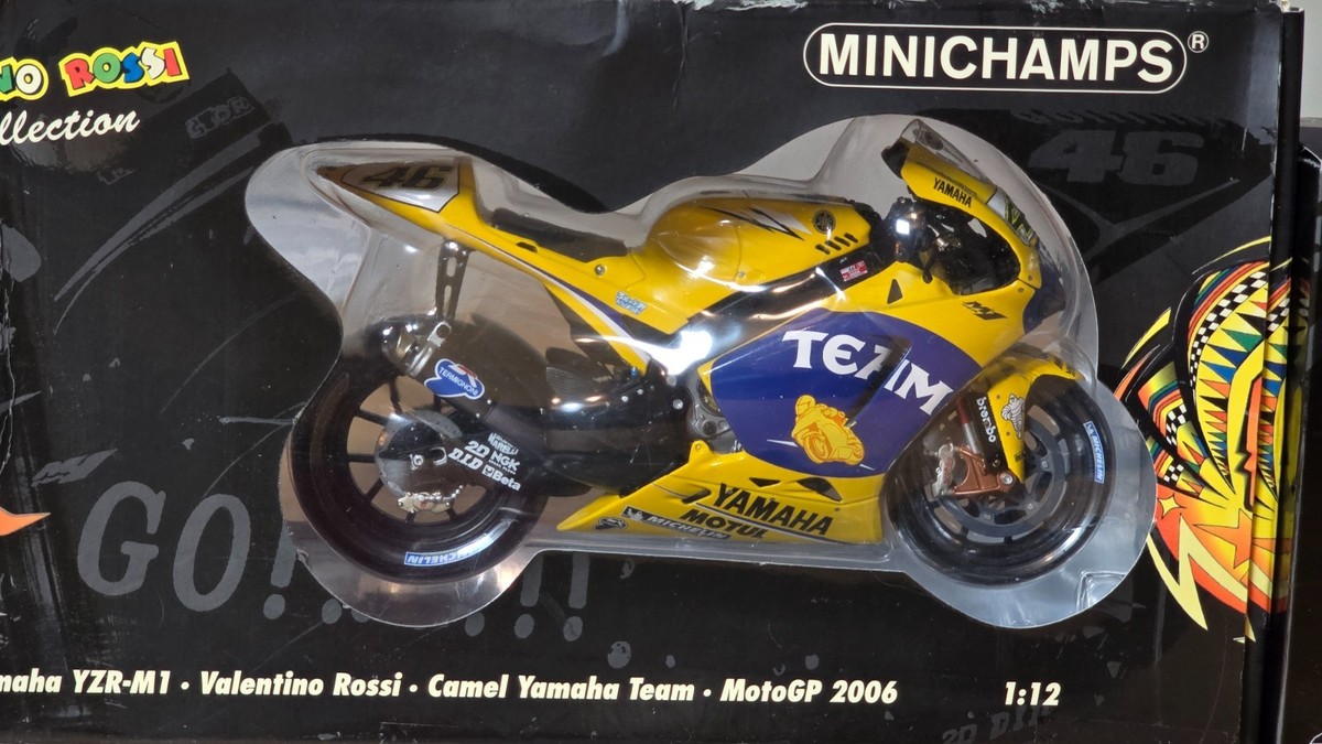 1:12 Minichamps 2006 Rossi #46 Camel Yamaha YZR-M1 MotoGP